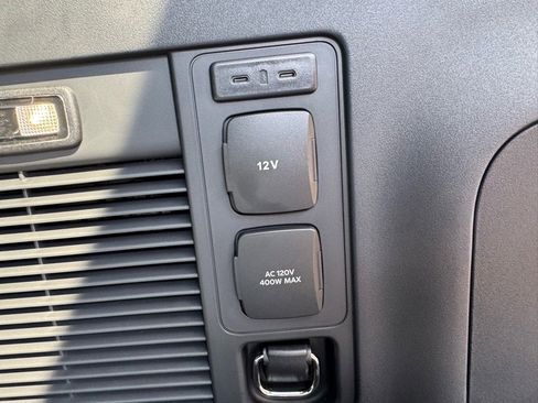 New 2025 Lincoln Navigator L Reserve w/ Jet Appearance Package image 19