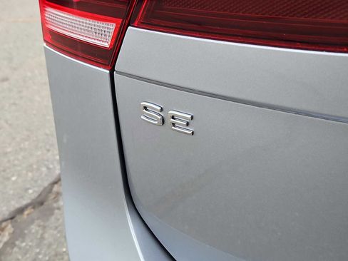 Used 2024 Volkswagen Tiguan Wolfsburg Edition image 12