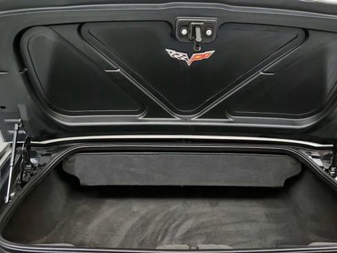 Used 2007 Chevrolet Corvette Base w/ Preferred Equipment Group image 17