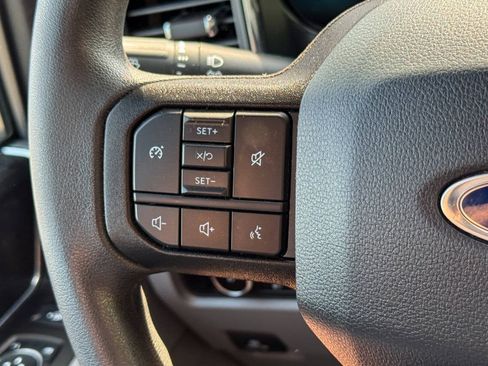Used 2023 Ford F250 XLT w/ XLT Premium Package AWD/4WD image 28