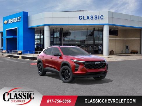 New 2026 Chevrolet Trax LT w/ Driver Confidence Package FWD image 1