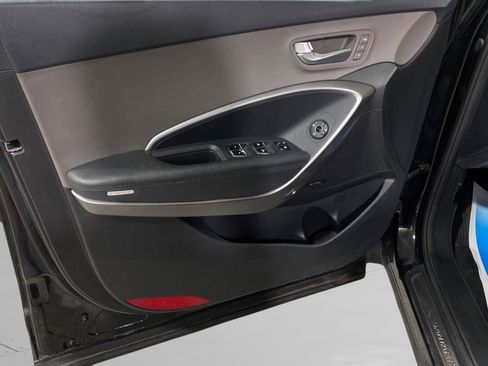 Used 2018 Hyundai Santa Fe AWD w/ SE Ultimate Tech Package 03 image 20