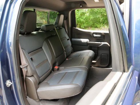 Used 2022 GMC Sierra 1500 Denali w/ Driver Alert Package II AWD/4WD image 35