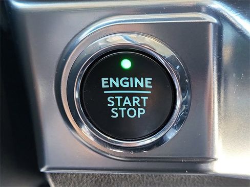 Used 2022 Ford F150 Lariat image 19