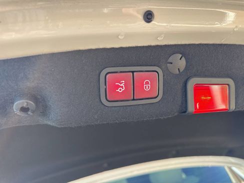 Used 2019 Mercedes-Benz C 300 Sedan w/ AMG Line image 41
