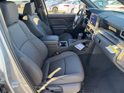 New 2026 Toyota Tacoma SR5 image 7