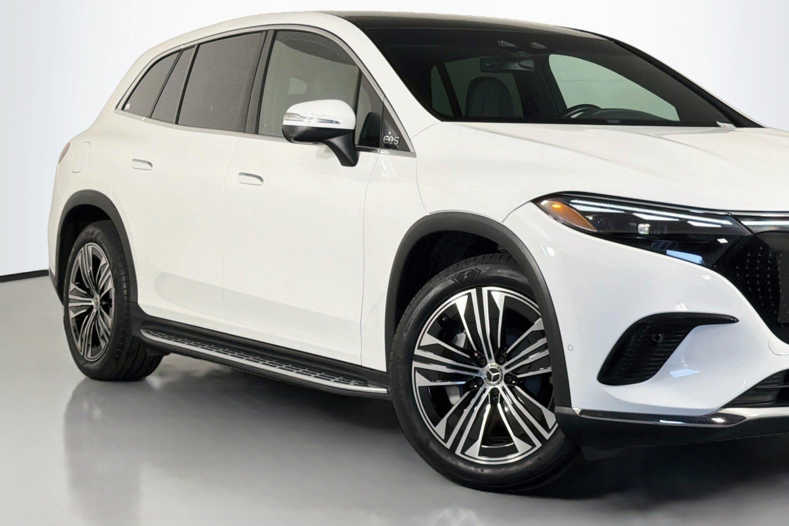 Certified 2024 Mercedes-Benz EQS 450+ 4MATIC SUV image 14