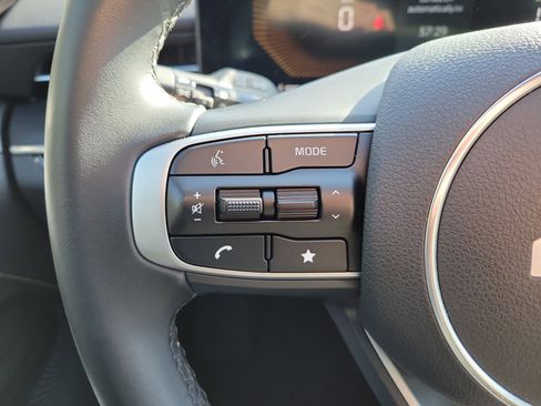 Certified 2025 Kia K5 GT-Line image 26