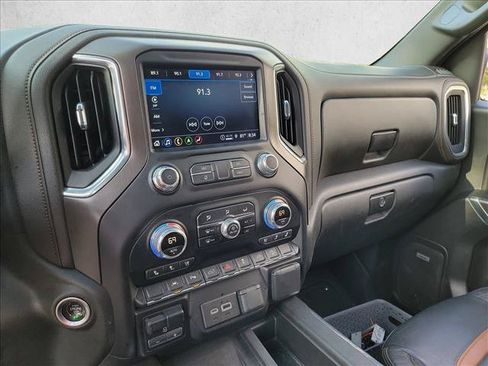 Used 2022 GMC Sierra 1500 AT4 w/ AT4 Premium Package AWD/4WD image 24