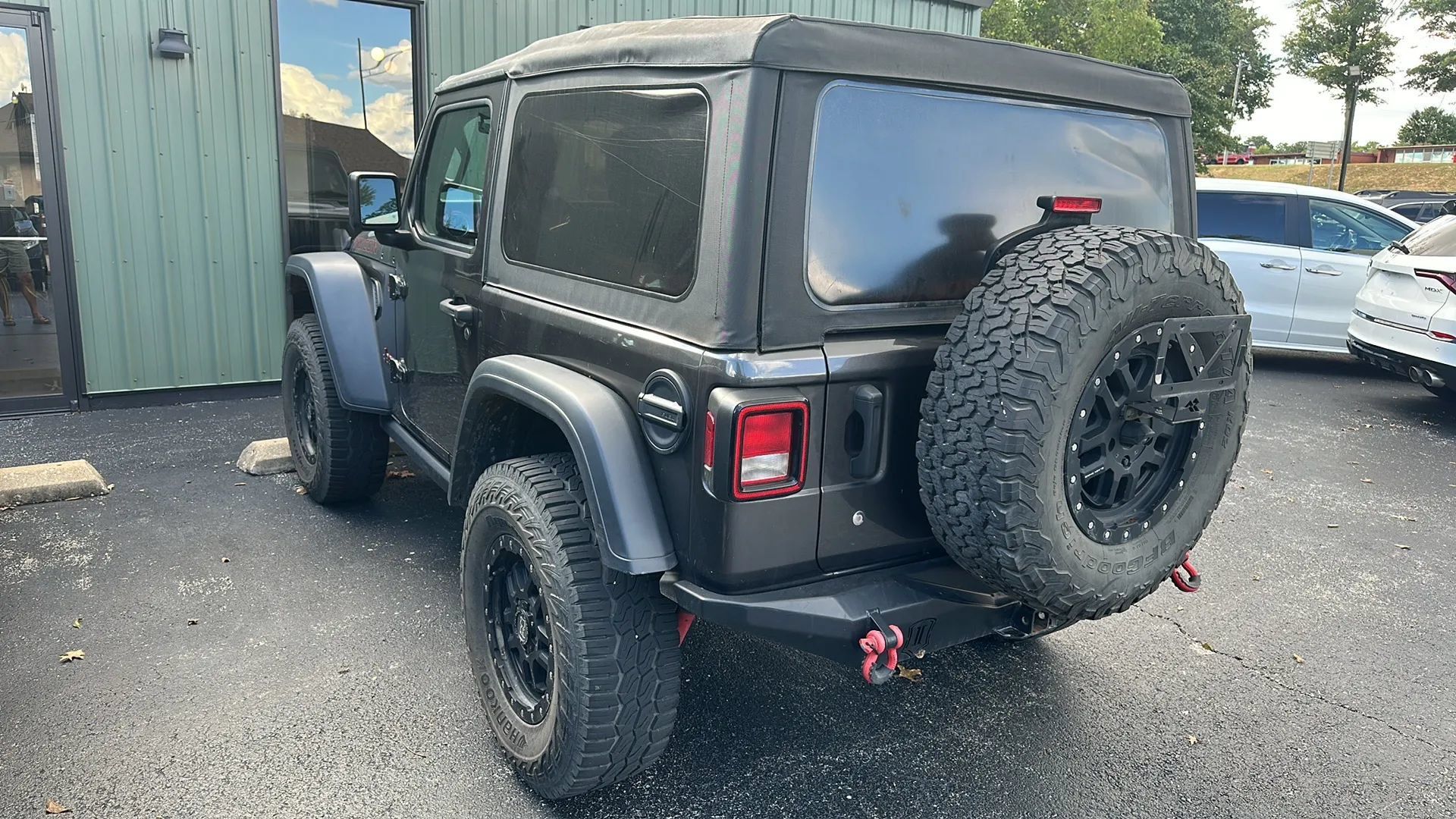 Used 2019 Jeep Wrangler Rubicon AWD/4WD image 4