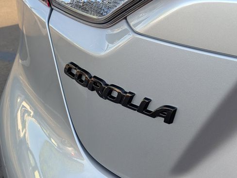 New 2026 Toyota Corolla SE image 21