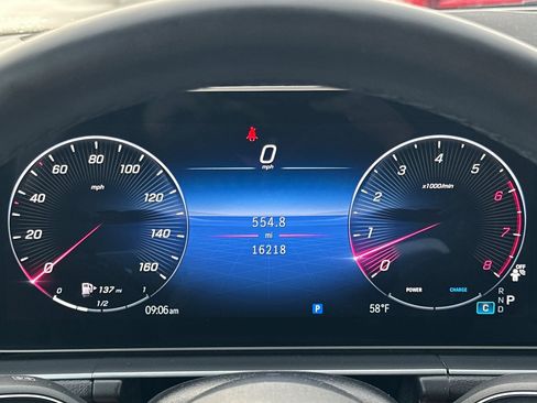 Used 2024 Mercedes-Benz GLE 450 4MATIC image 24