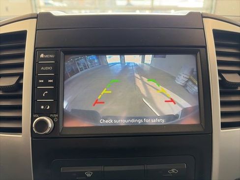 Used 2019 Nissan Frontier SV image 23