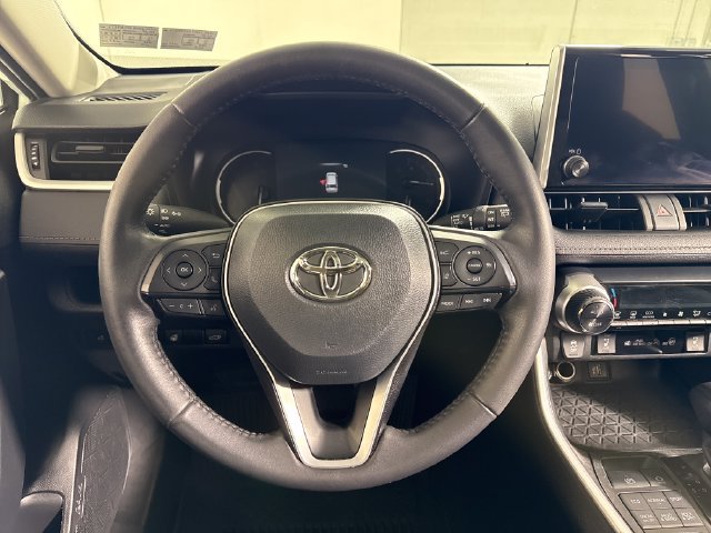 Used 2023 Toyota RAV4 XLE w/ Convenience Package AWD/4WD image 24