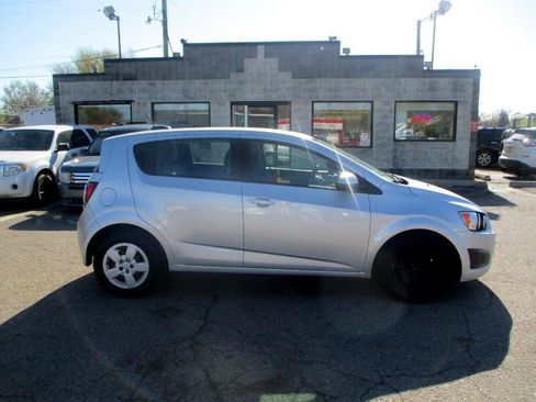 Used 2016 Chevrolet Sonic LS image 2