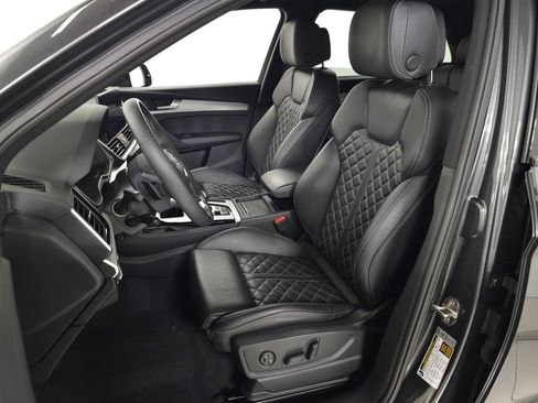Used 2021 Audi SQ5 Prestige w/ Prestige Package AWD/4WD image 17