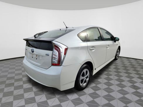 Used 2014 Toyota Prius Two image 4