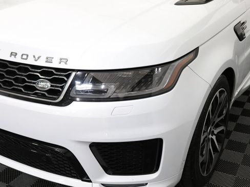 Used 2019 Land Rover Range Rover Sport Supercharged AWD/4WD image 11