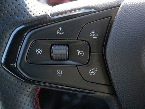 Used 2024 Chevrolet Trax RS w/ Driver Confidence Package image 23