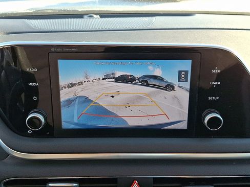 Certified 2022 Hyundai Sonata SEL w/ Winter Weather Package image 17