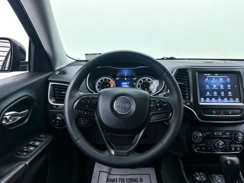 Used 2022 Jeep Cherokee Trailhawk w/ Comfort/Convenience Group image 25