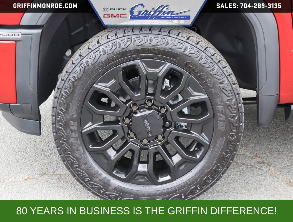 New 2026 GMC Sierra 2500 AT4 w/ AT4 Premium Plus Package AWD/4WD image 10
