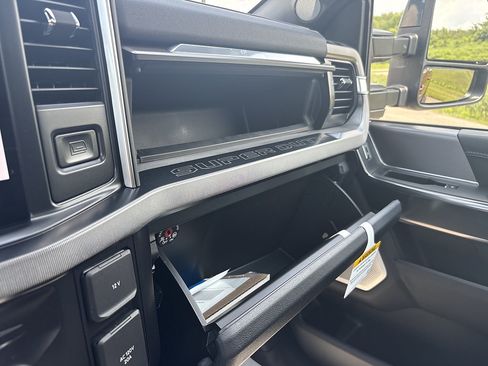 New 2026 Ford F350 Platinum AWD/4WD image 34