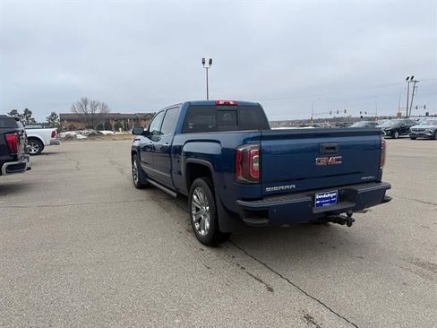 Used 2017 GMC Sierra 1500 Denali w/ Denali Ultimate Package AWD/4WD image 4