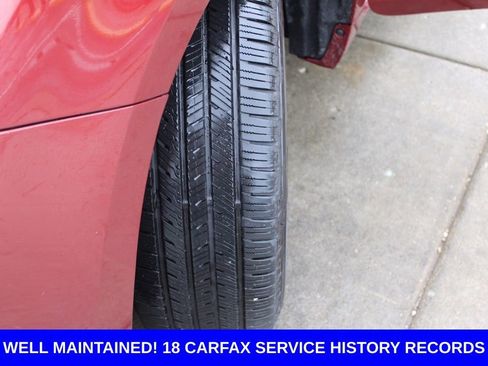 Used 2014 Toyota Sienna LE image 12