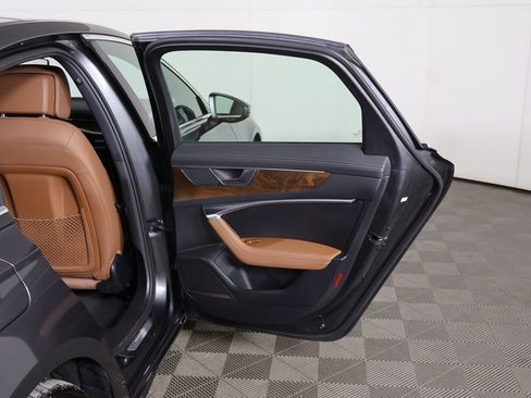 Used 2022 Audi A6 Premium Plus image 25