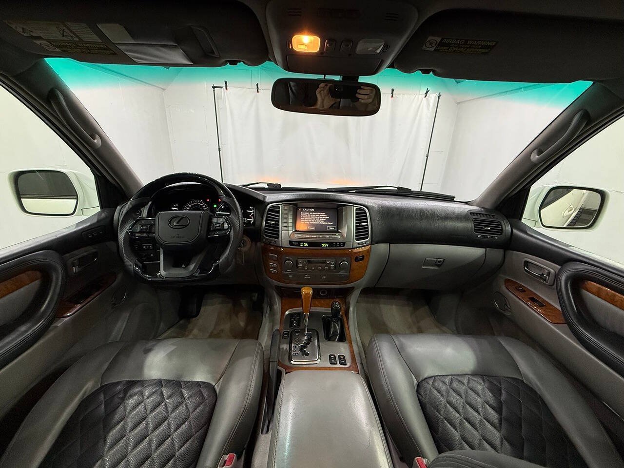 Used 2004 Lexus LX 470 4WD image 5