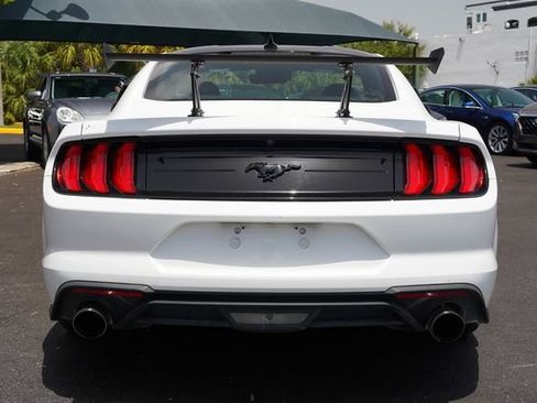Used 2022 Ford Mustang Coupe w/ Black Accent Package RWD image 11