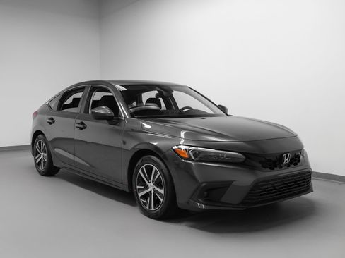 Used 2024 Honda Civic LX image 10
