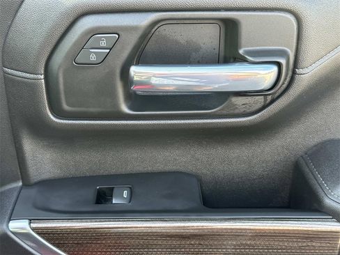 Used 2022 Chevrolet Silverado 1500 LT image 29