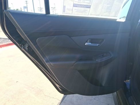 New 2026 Nissan Sentra SR w/ Floor Mat Package FWD image 25