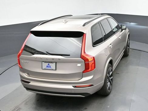 Used 2023 Volvo XC90 T8 Ultimate AWD/4WD image 21