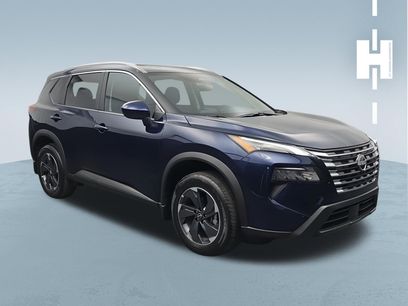 Used 2026 Nissan Rogue SV w/ SV Premium Package