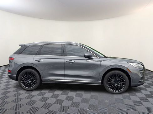 Used 2022 Lincoln Corsair Reserve w/ Equipment Group 201A AWD/4WD image 10