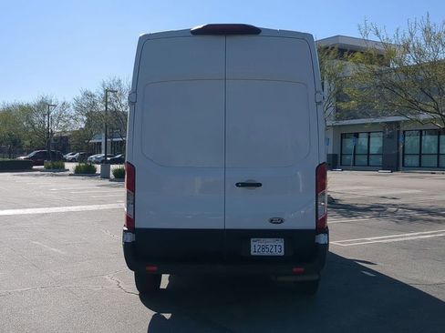 Used 2021 Ford Transit 250 148 High Roof RWD image 5