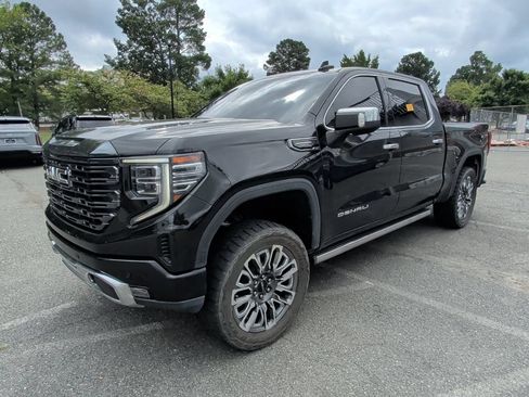 Used 2023 GMC Sierra 1500 Denali Ultimate AWD/4WD image 9