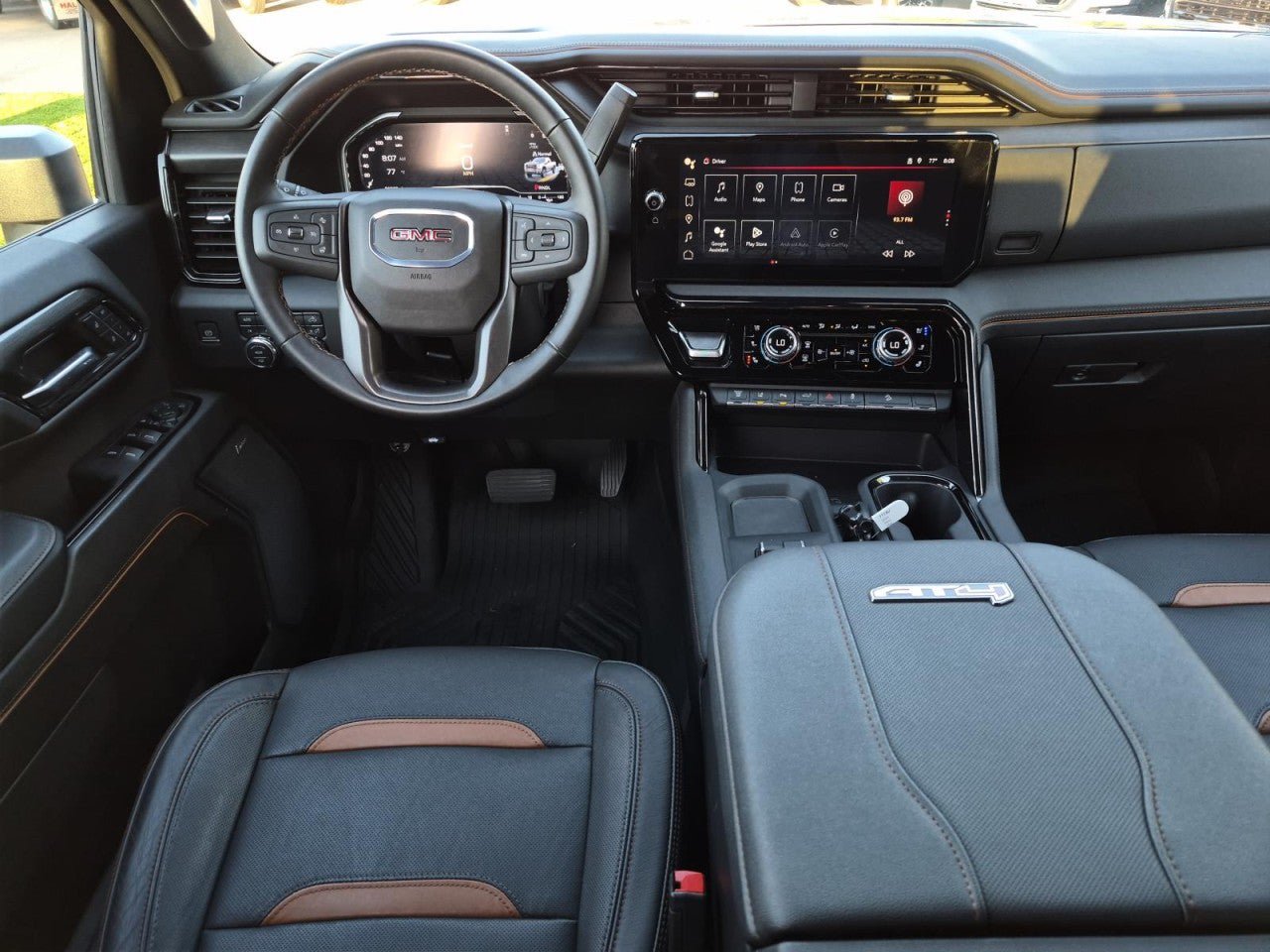 Certified 2024 GMC Sierra 2500 AT4 w/ AT4 Premium Plus Package AWD/4WD image 17