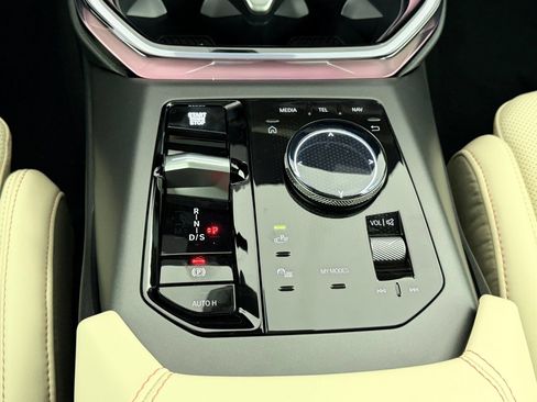 Used 2026 BMW X3 xDrive30i w/ Convenience Package AWD/4WD image 16