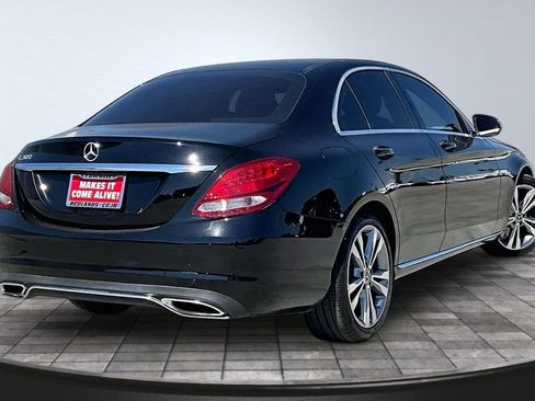 Used 2018 Mercedes-Benz C 300 Sedan image 22
