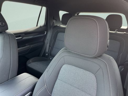 New 2026 GMC Terrain Elevation w/ Technology Package II AWD/4WD image 20