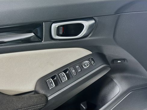 Used 2022 Honda Civic EX image 15