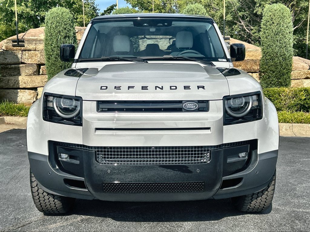 Used 2026 Land Rover Defender 110 S AWD/4WD image 8