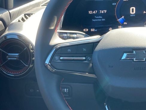 New 2025 Chevrolet Equinox EV RS w/ Convenience Package II FWD image 8