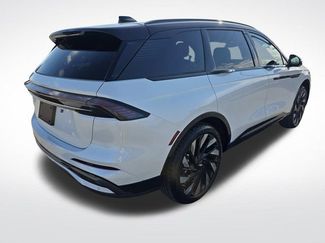 New 2026 Lincoln Nautilus Reserve w/ Jet Appearance Package AWD/4WD video 3