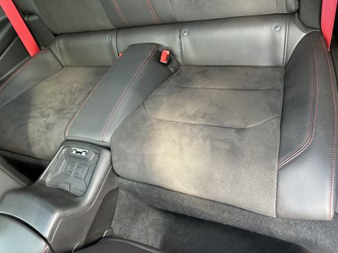 Used 2018 Chevrolet Camaro ZL1 RWD image 15