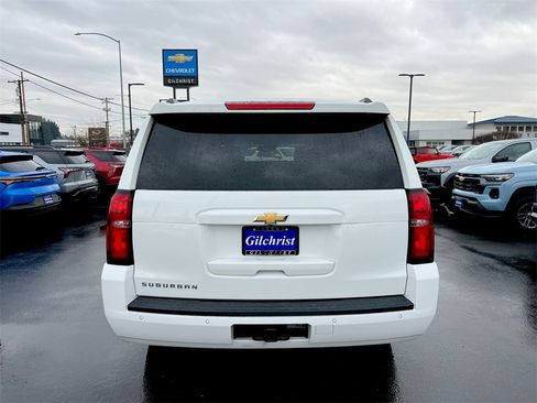 Used 2019 Chevrolet Suburban LT image 25